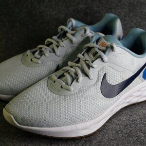 Nike Revolution 6 Extra Wide Pure Platinum Thunder Blue Men’s Size 9 Pre-Owned